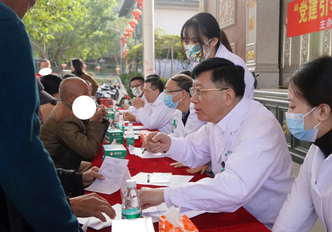 ����������ۺ��� ������˽����С������Ͼ�������Բ�����У�